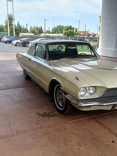 Ford-Thunderbird-1966-Yellow-Black
