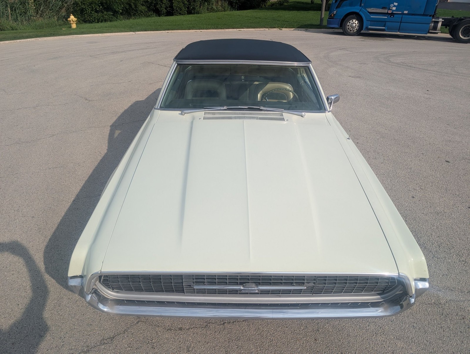 Ford-Thunderbird-1967-Coupe-19