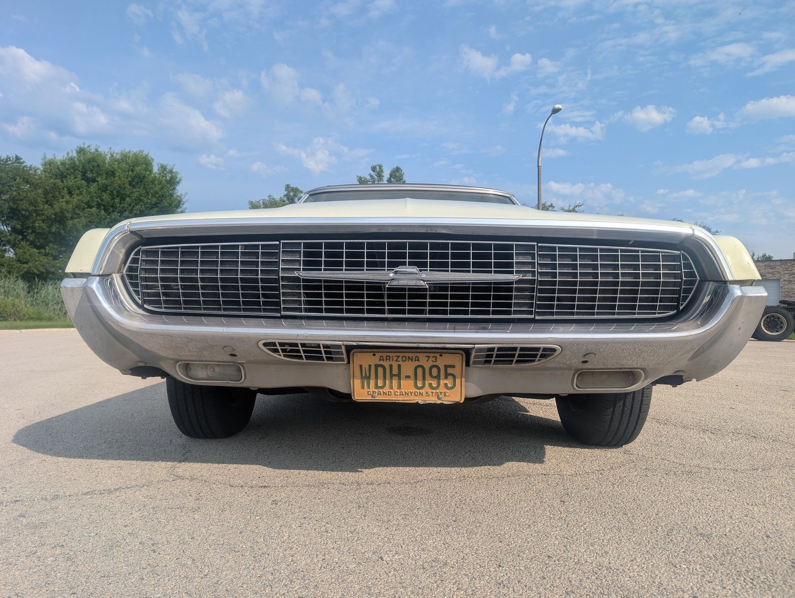Ford-Thunderbird-1967-Coupe-20
