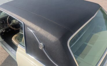 Ford-Thunderbird-1967-Coupe-3