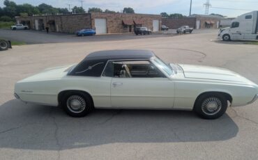 Ford-Thunderbird-1967-Diamond-Green-Green-20