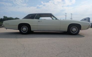 Ford-Thunderbird-1967-Diamond-Green-Green-21