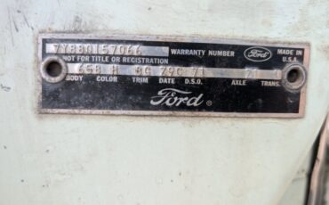 Ford-Thunderbird-1967-Diamond-Green-Green-41