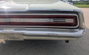 Ford-Thunderbird-1967-Diamond-Green-Green-5