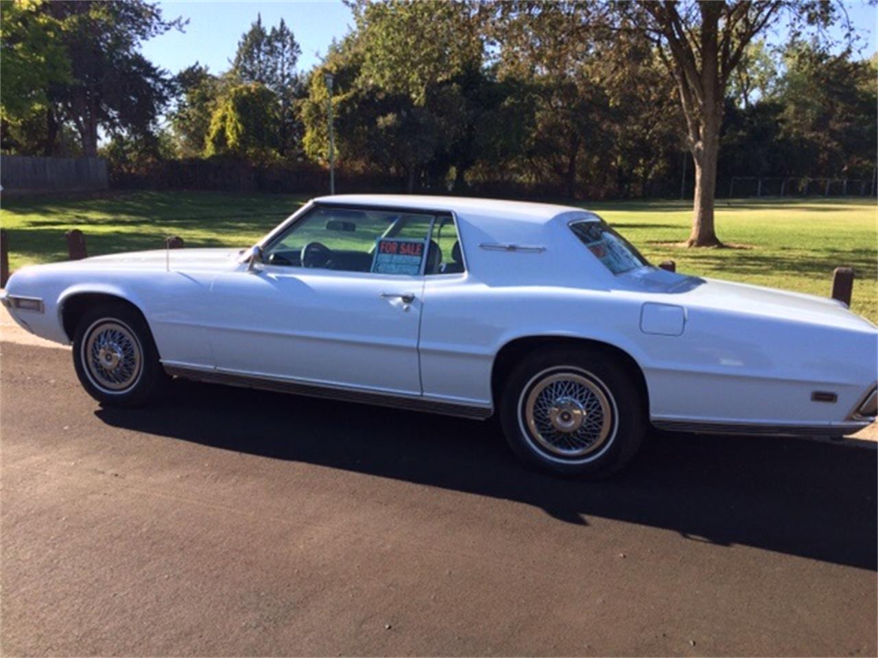 Ford-Thunderbird-1969-Diamond-Blue-Nugget-Gold-4