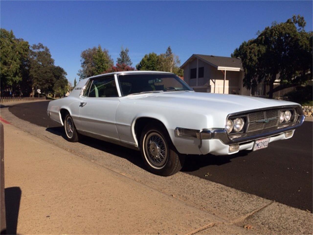 Ford-Thunderbird-1969-Diamond-Blue-Nugget-Gold-5
