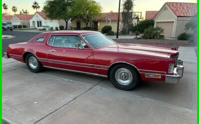 Ford Thunderbird 1976 Coupe