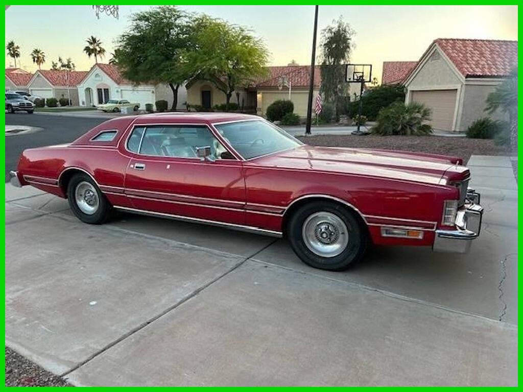 Ford Thunderbird 1976 Coupe