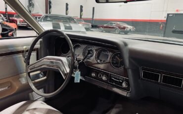 Ford-Thunderbird-1979-Coupe-19