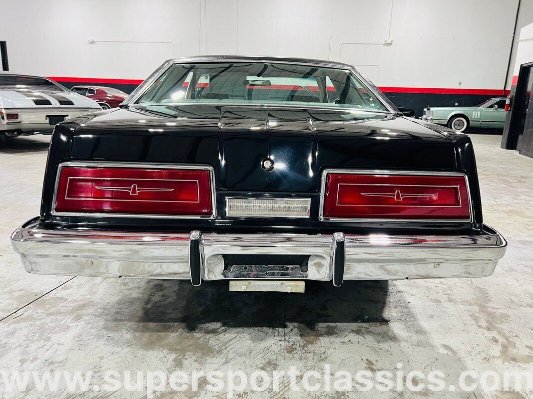 Ford-Thunderbird-1979-Coupe-3