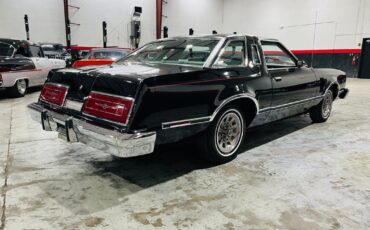 Ford-Thunderbird-1979-Coupe-5