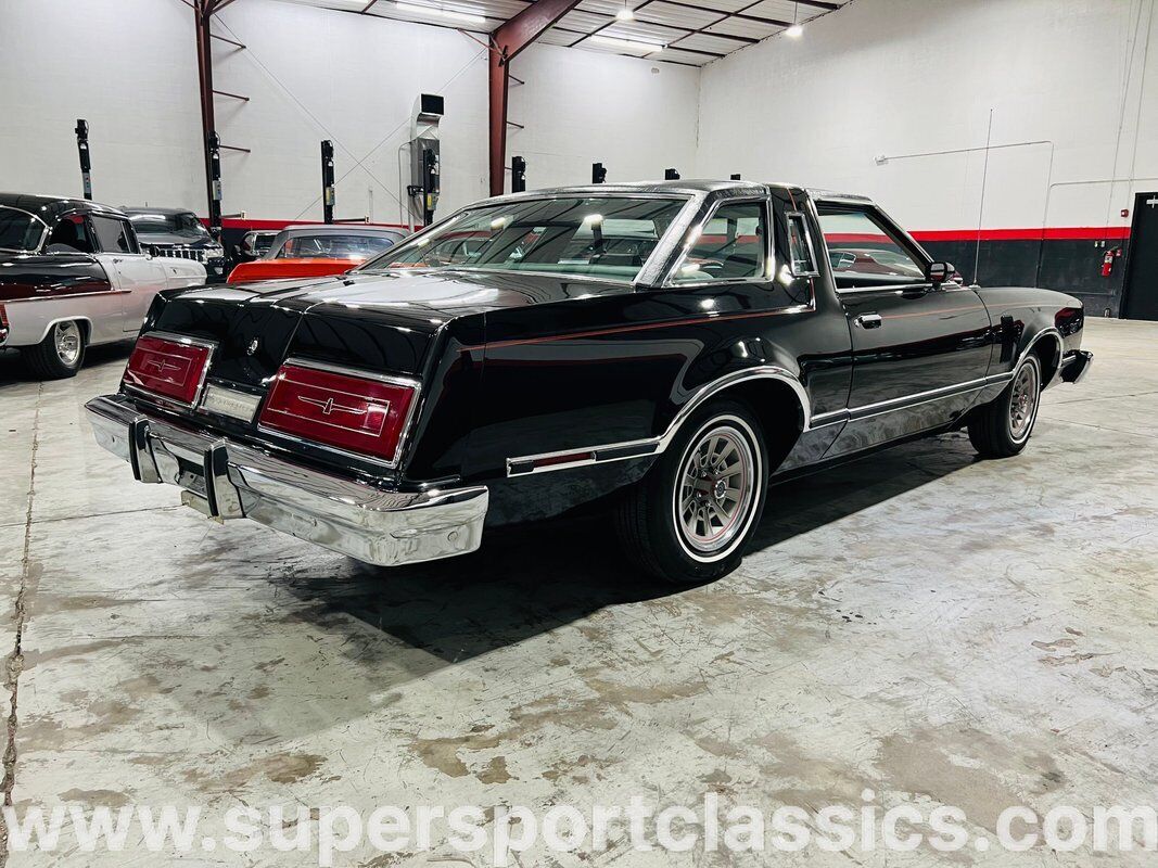Ford-Thunderbird-1979-Coupe-5