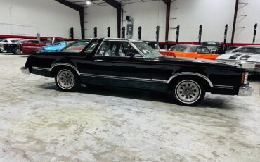 Ford-Thunderbird-1979-Coupe-6