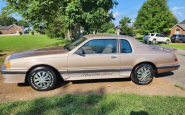 Ford-Thunderbird-1986-Sedan-1