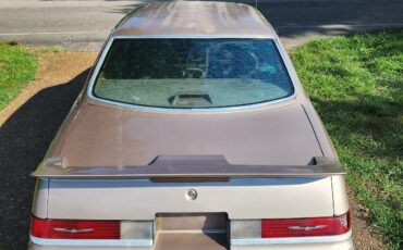 Ford-Thunderbird-1986-Sedan-5