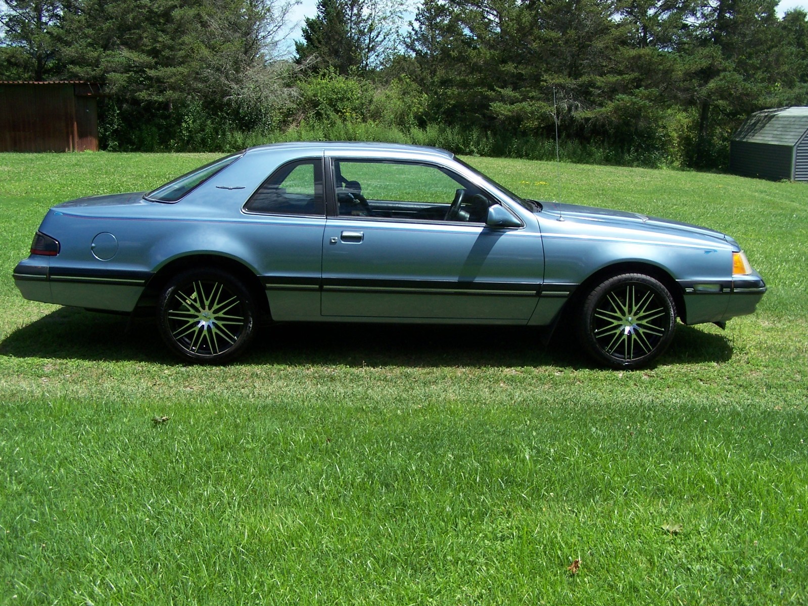 Ford-Thunderbird-1988-Coupe-5