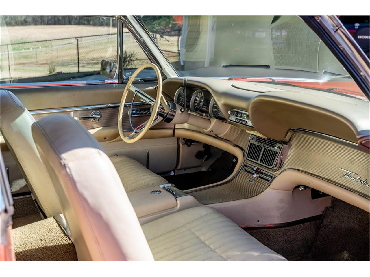 Ford-Thunderbird-m-type-1962-Red-White-30