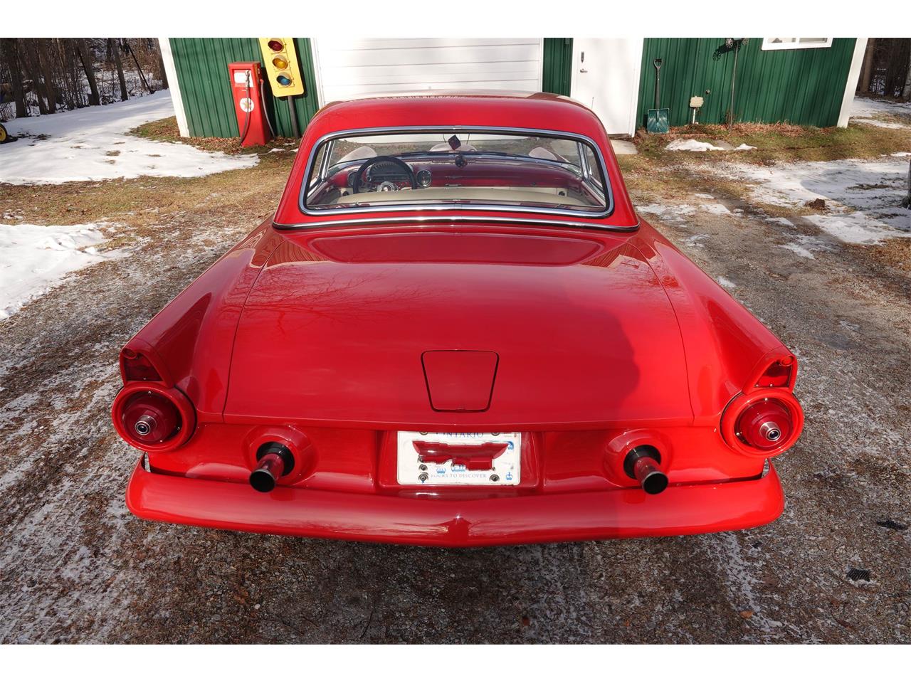 Ford-Thunderbird-sports-roadster-1955-Red-RedWhite-2