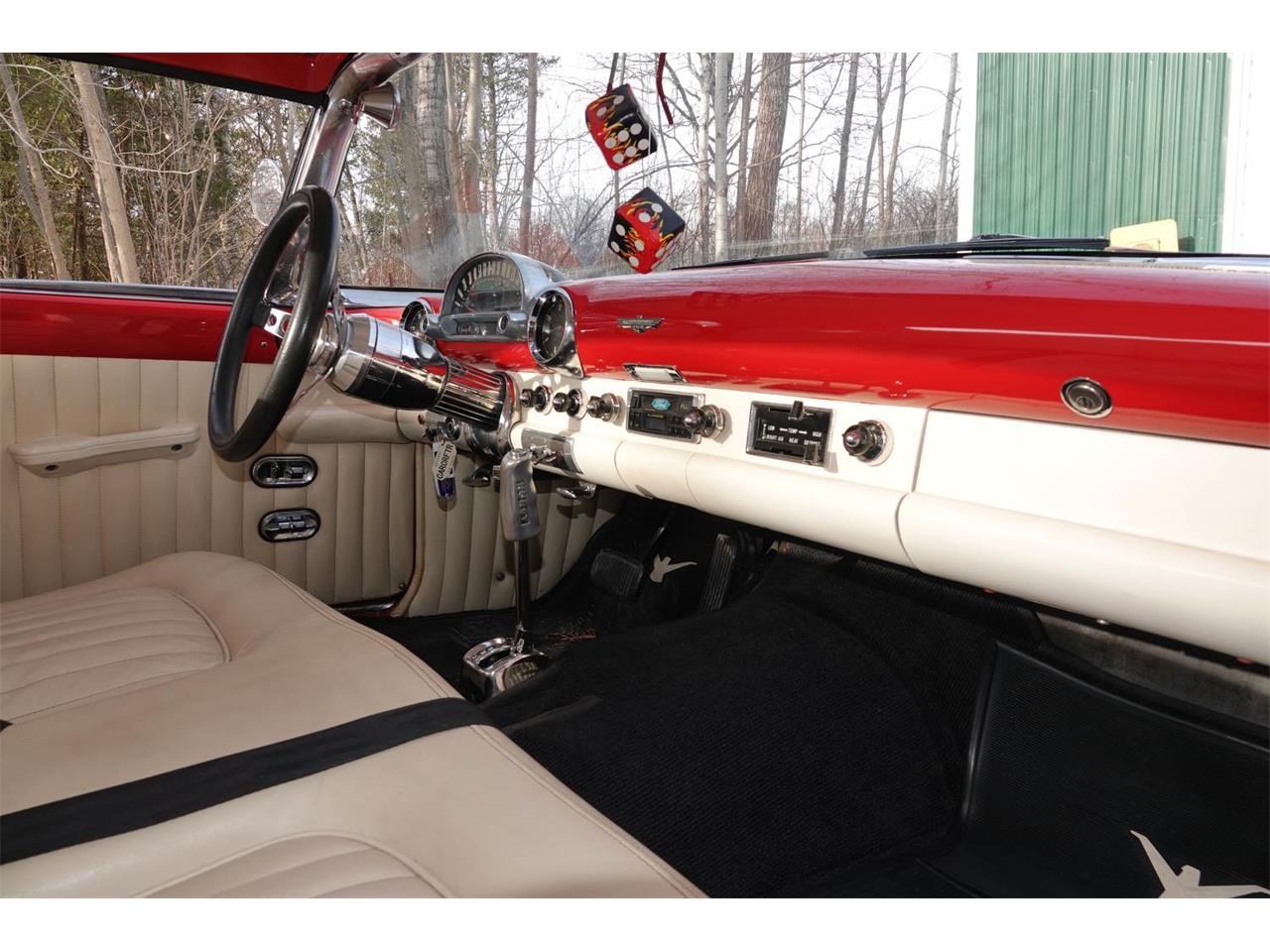 Ford-Thunderbird-sports-roadster-1955-Red-RedWhite-6