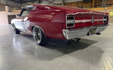 Ford-Torino-1968-Candy-Apple-Red-13