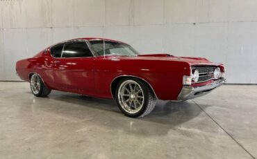 Ford-Torino-1968-Candy-Apple-Red-15