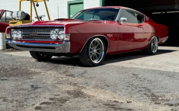 Ford-Torino-1968-Candy-Apple-Red-18