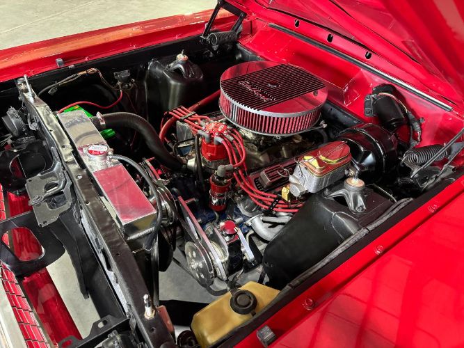 Ford-Torino-1968-Candy-Apple-Red-2