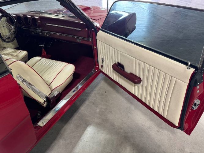 Ford-Torino-1968-Candy-Apple-Red-9