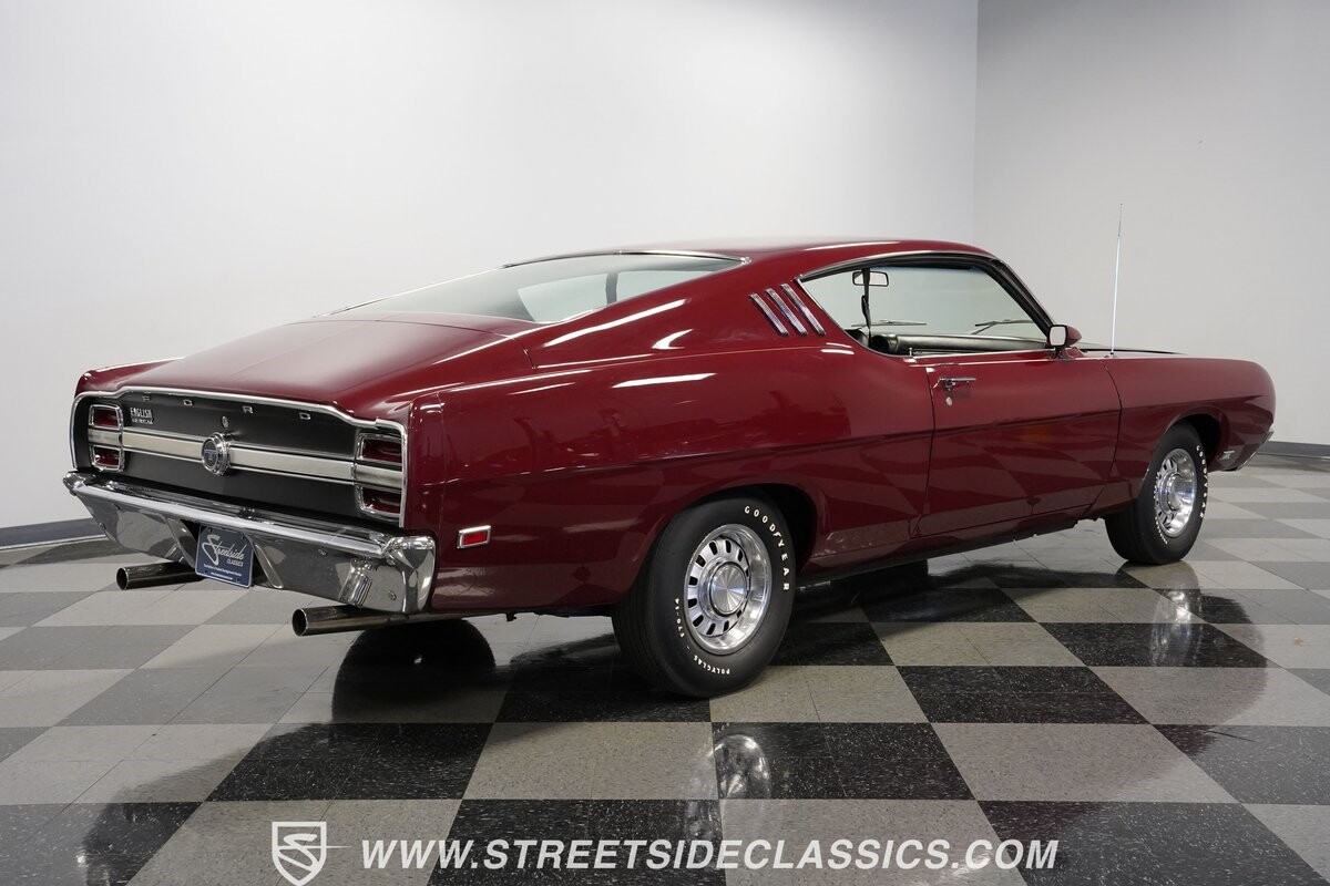Ford-Torino-1969-Coupe-12