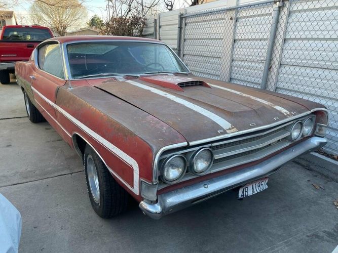 Ford-Torino-1969-Red-Red-27