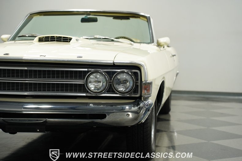 Ford-Torino-1969-Wimbledon-White-Gold-32