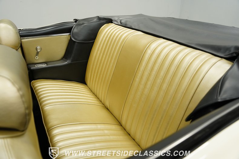 Ford-Torino-1969-Wimbledon-White-Gold-49