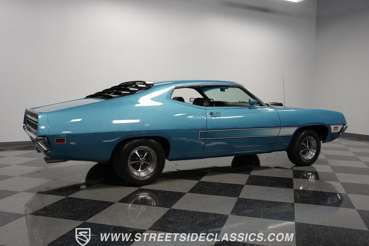 Ford-Torino-1971-Coupe-13
