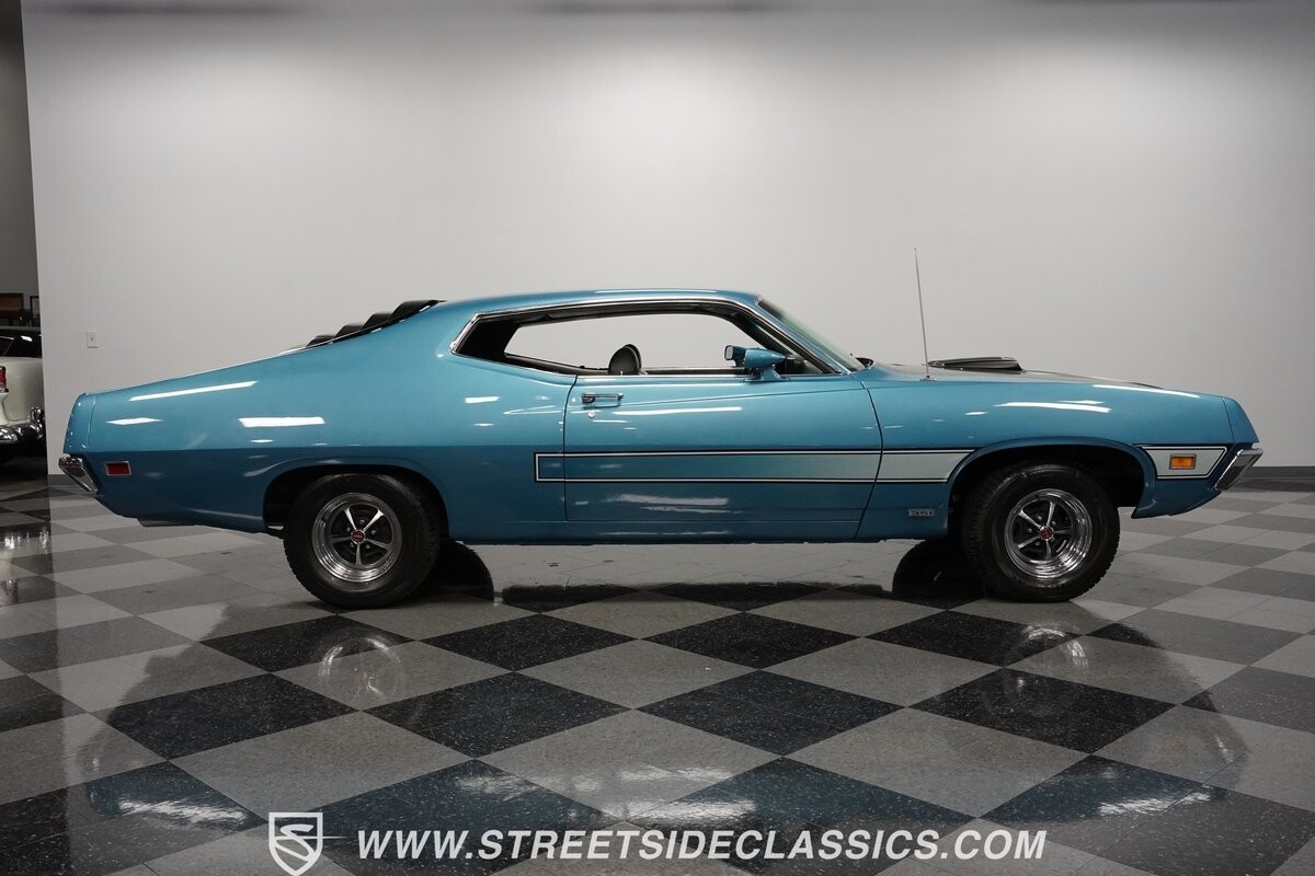 Ford-Torino-1971-Coupe-14
