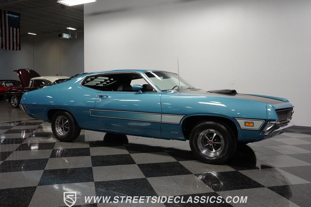 Ford-Torino-1971-Coupe-15