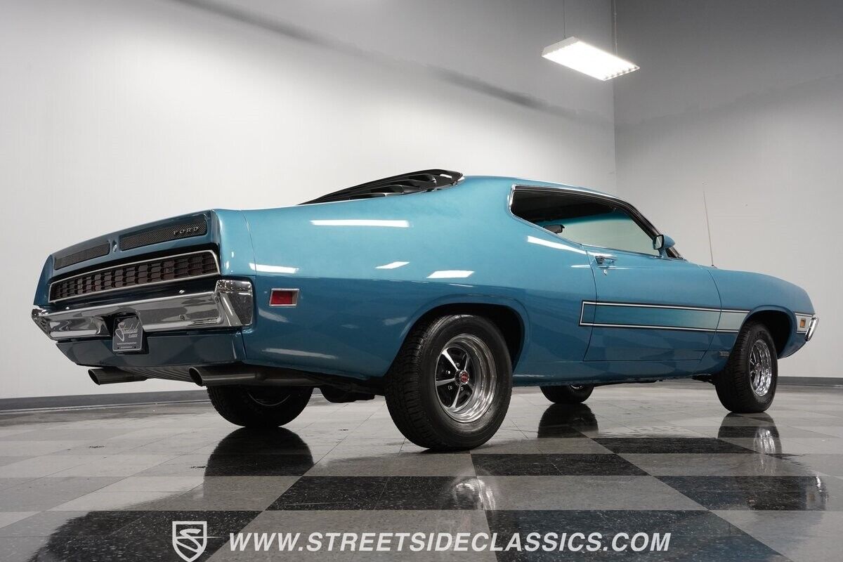 Ford-Torino-1971-Coupe-27