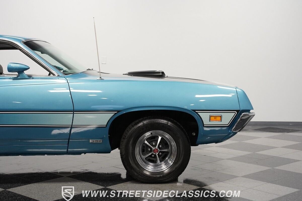 Ford-Torino-1971-Coupe-30