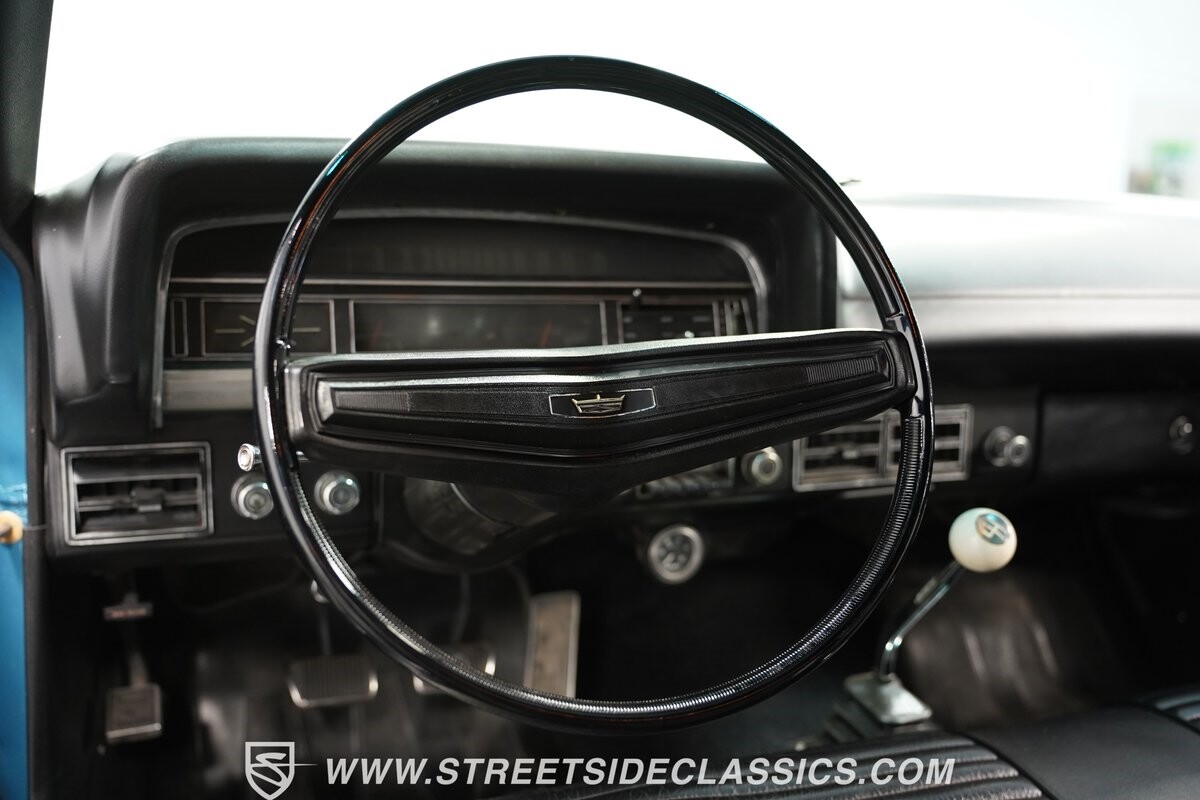 Ford-Torino-1971-Coupe-39