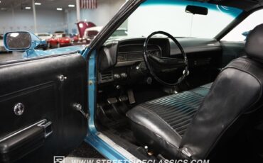 Ford-Torino-1971-Coupe-4