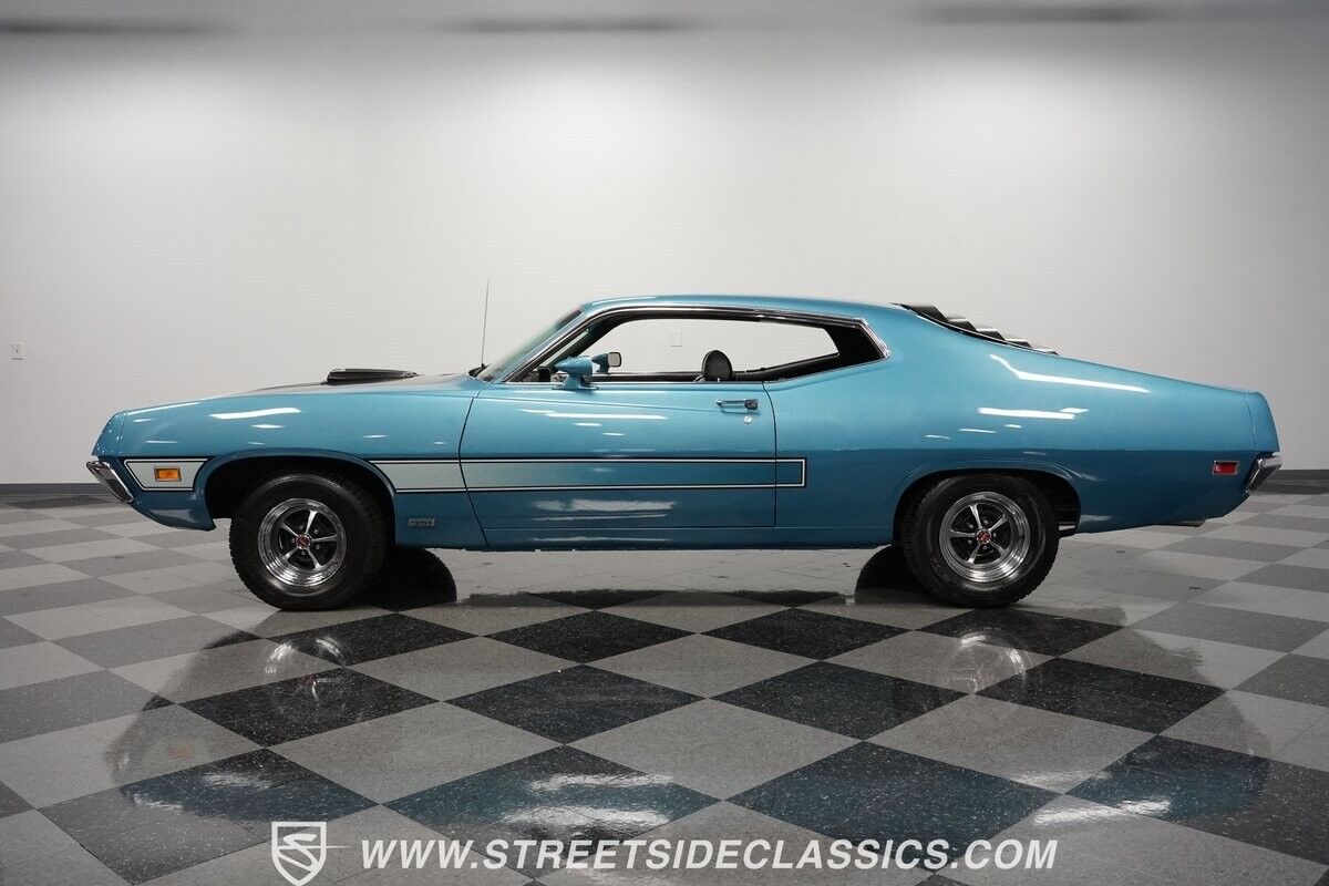 Ford-Torino-1971-Coupe-7