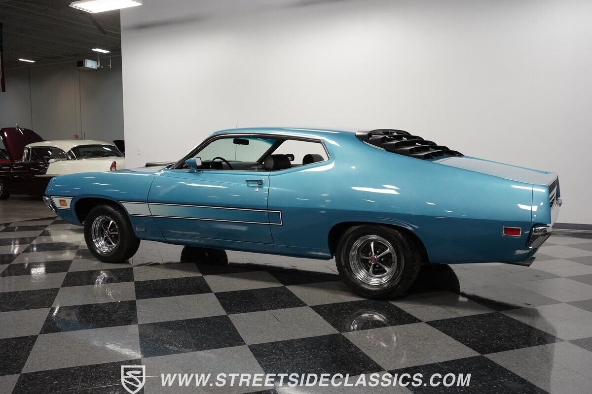 Ford-Torino-1971-Coupe-8