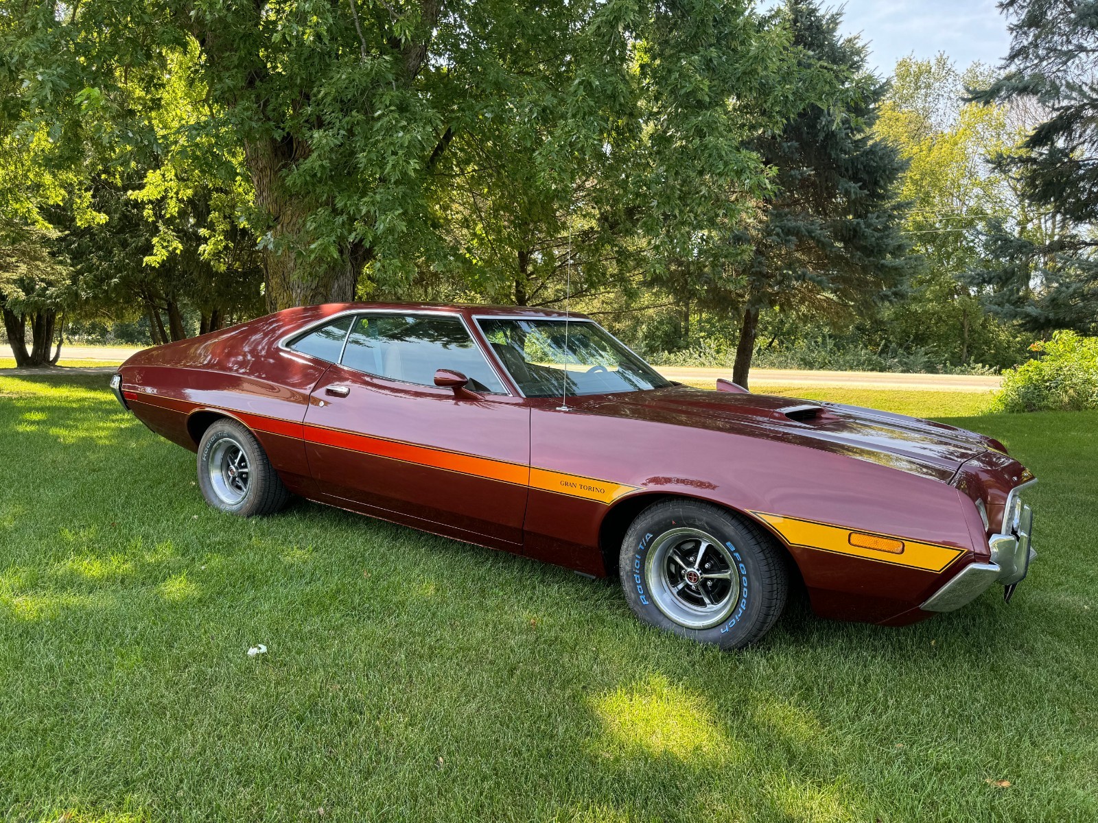 Ford-Torino-1972-Fastback-3