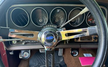 Ford-Torino-1972-Fastback-9
