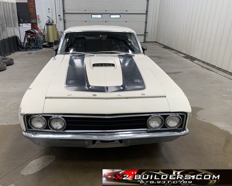 Ford-Torino-Talladega-1969-1