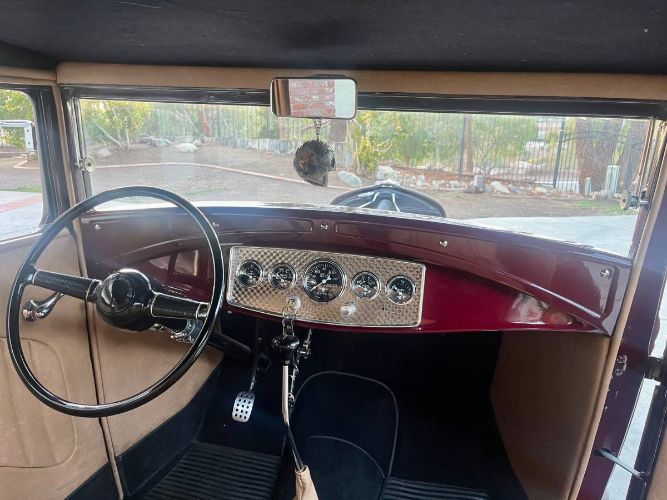 Ford-Tudor-1931-2
