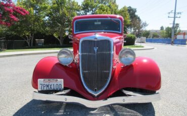 Ford-Tudor-1934-Red-Gray-20