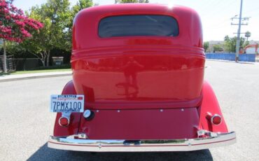 Ford-Tudor-1934-Red-Gray-21