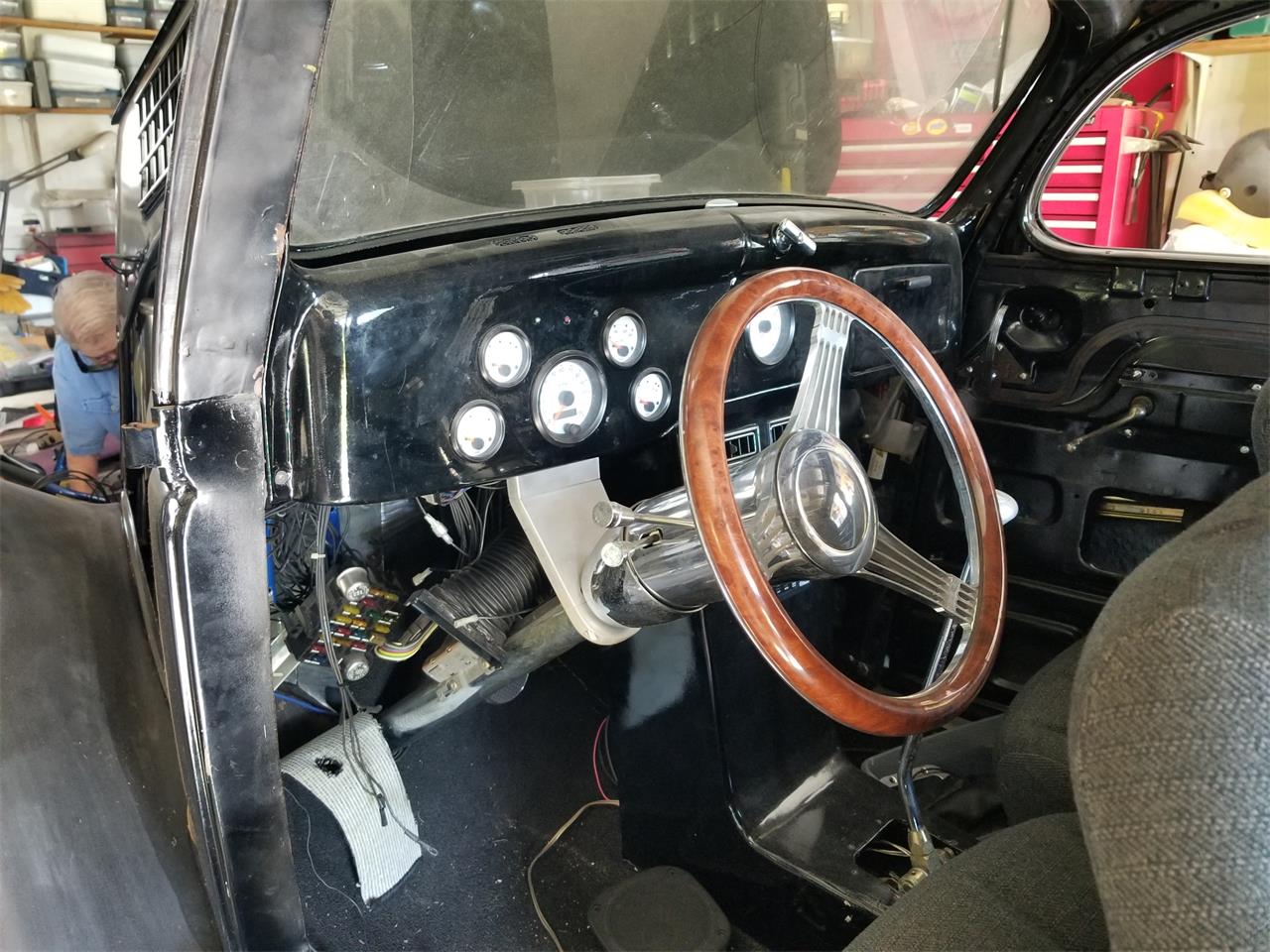 Ford-Tudor-1935-BLACK-BLACK-AND-GRAY-4