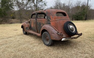 Ford-Tudor-1936-Black-4