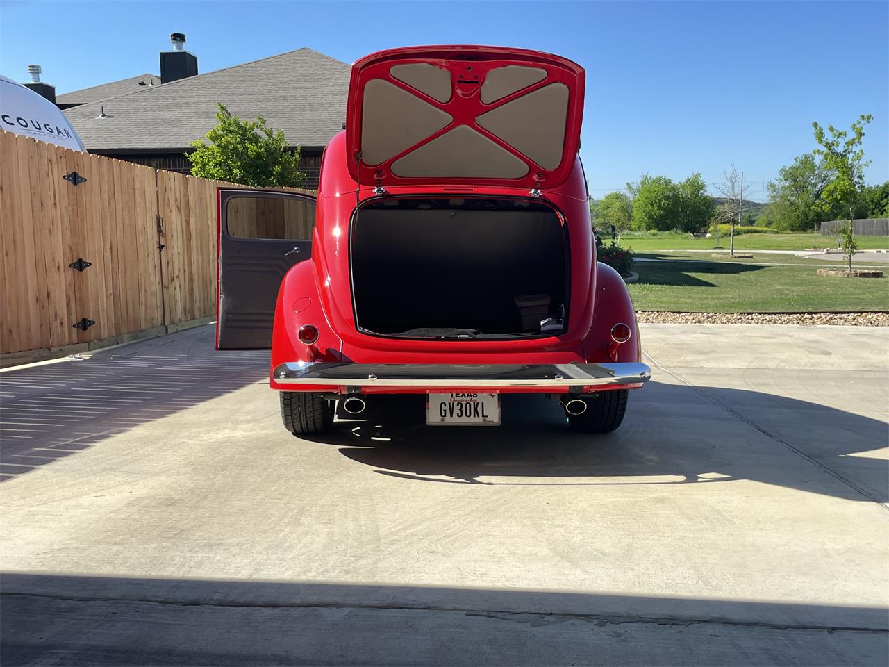 Ford-Tudor-1937-Red-Gary-12